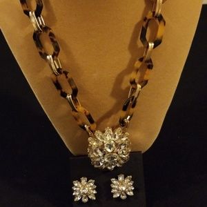 Necklace set